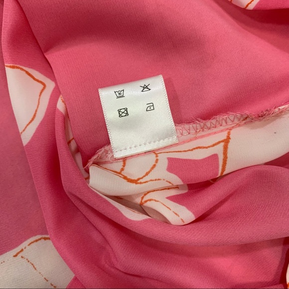 Natori Floral Blouse - Picture 5 of 9